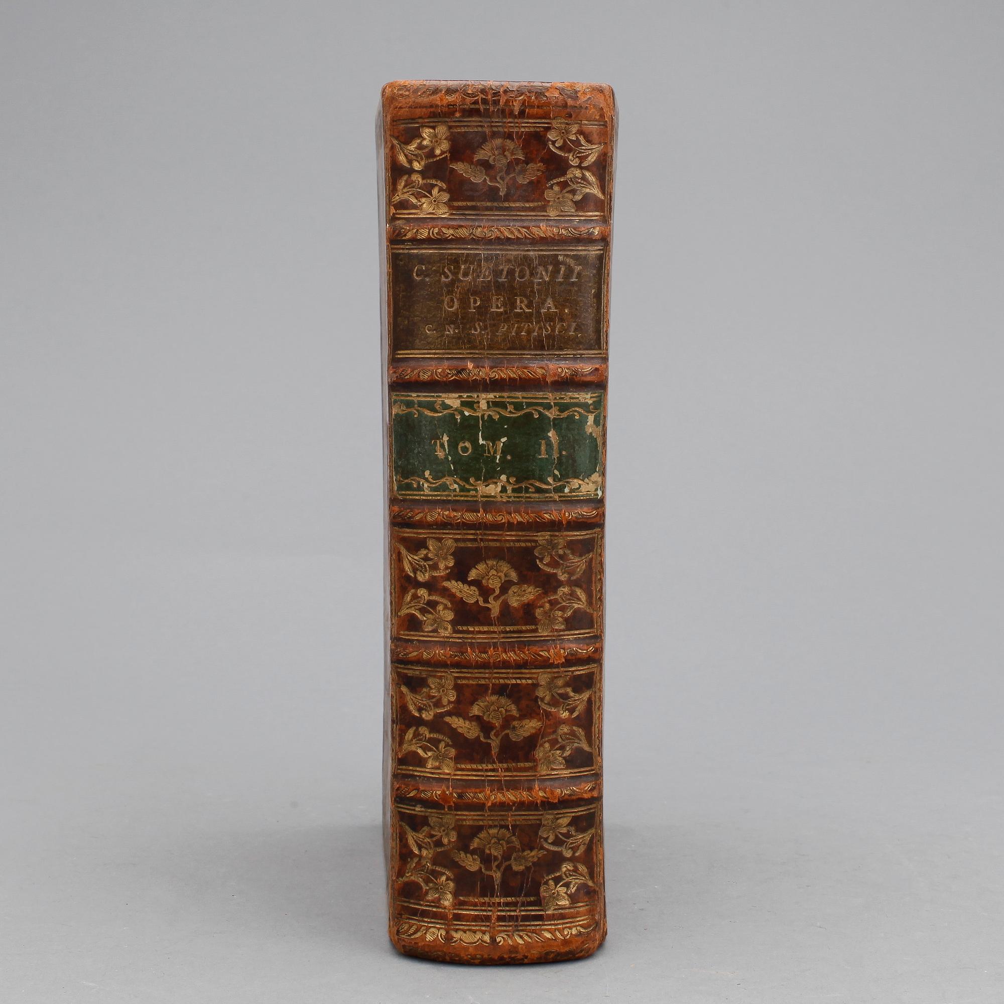 BÖCKER, 2 st, bla "Kerckelycke Historie van de Gheheele Werelt...", av P.Cornelius Hazart, Antwerpen 1671.