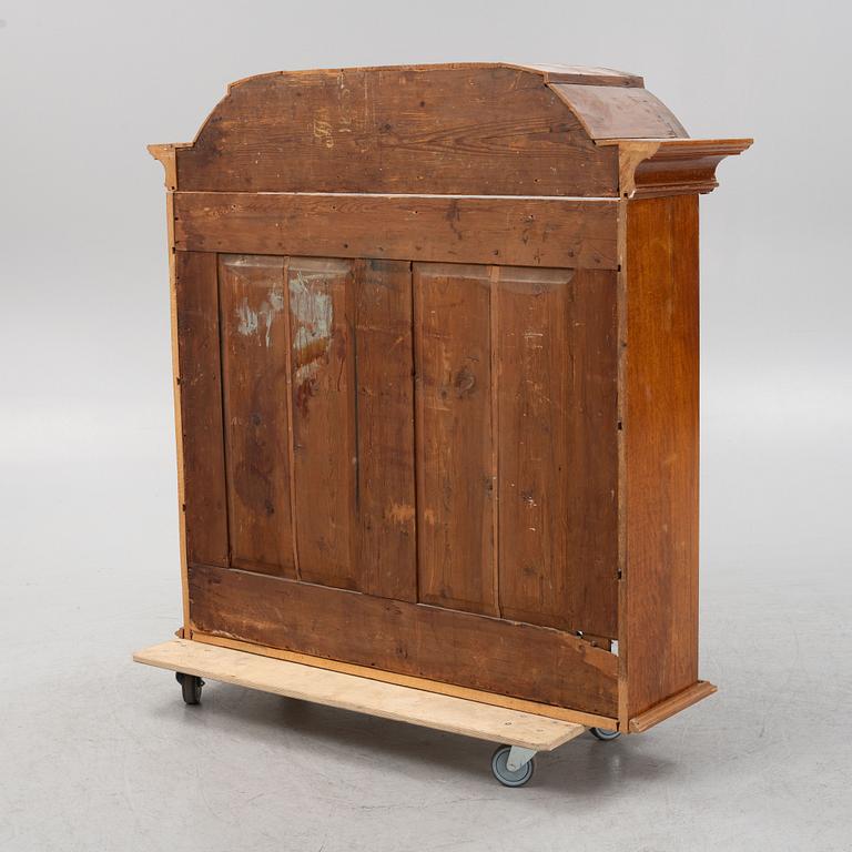 Cabinet top, 17th/18th century.