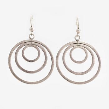 Earrings, one pair, silver.