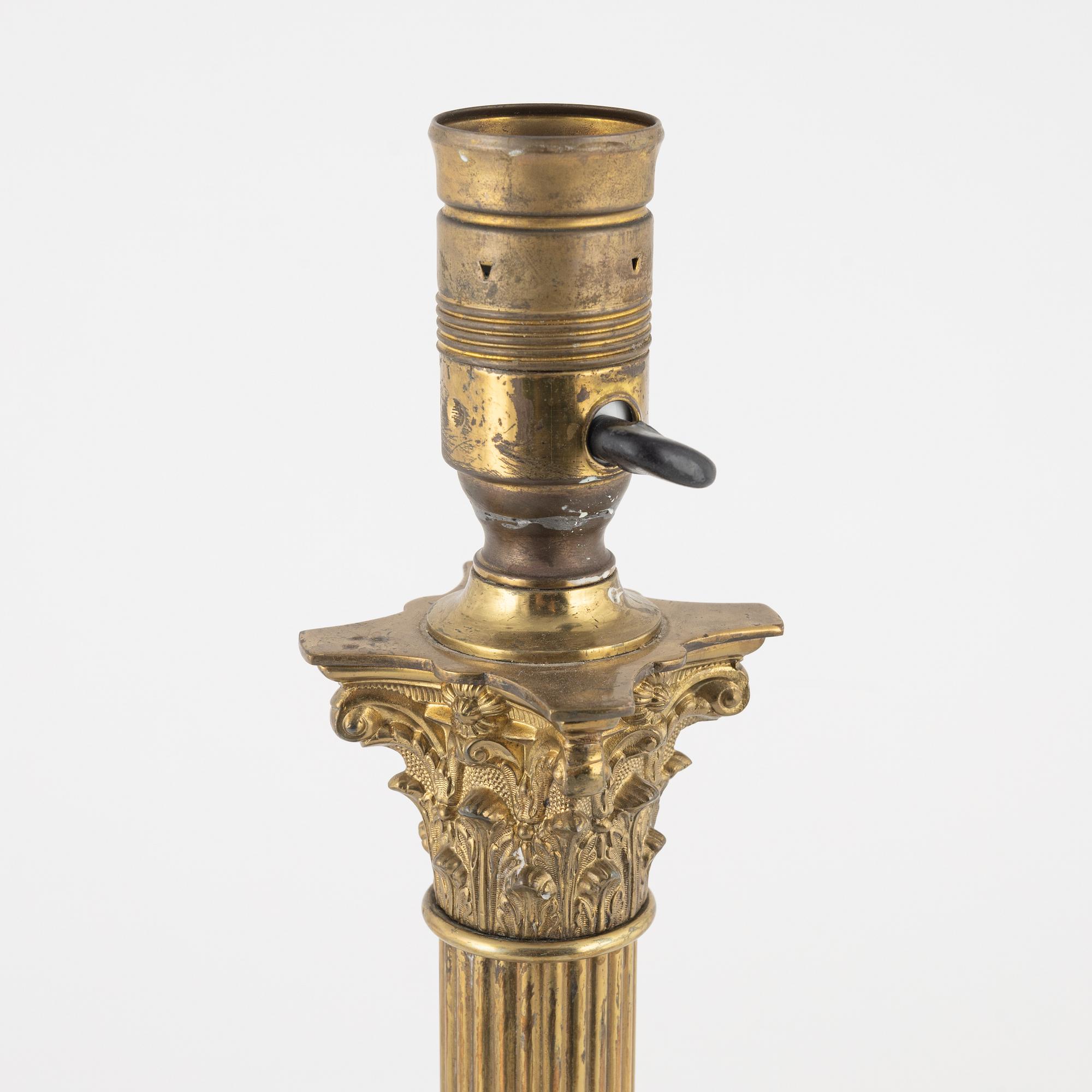 Bordslampa, 1900-talets första hälft.