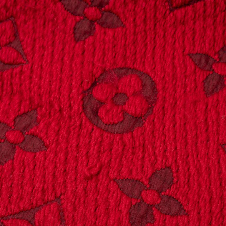 Louis Vuitton, scarf.