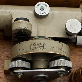 Carl Zeiss, Surveyor's level. Mid 20th century.