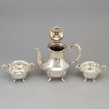 KAFFESERVIS, 3 delar, silver, rokokostil, 1900-talets mitt.