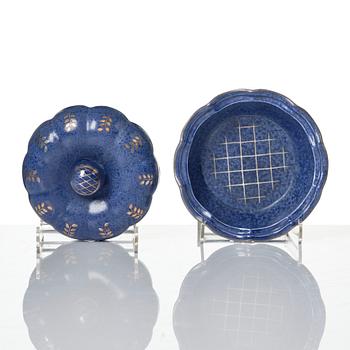 Wilhelm Kåge, a set of two Argenta stoneware vases, two dishes and a bowl with lid, Gustavsberg 1930s-50s.