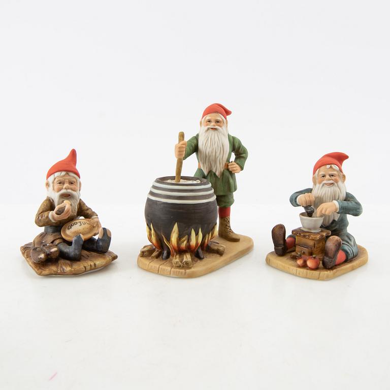 Jenny Nyström, efter, figuriner, 20 st + 2 st, Kalmar Läns Museum.