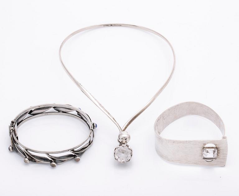 Silver jewellery, 3 pieces, rock crystal and chalcedony, 1954 and 1970.