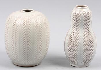 VASER, 2 st. Fajans, Anna-Lisa Thomsson, Upsala-Ekeby.