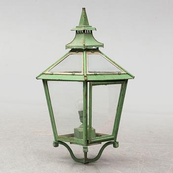 An early 20th century lantern.