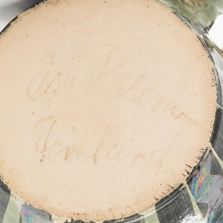 Åsa Hellman, kaadin, keramiikkaa, signeerattu åsa Hellman Finland.
