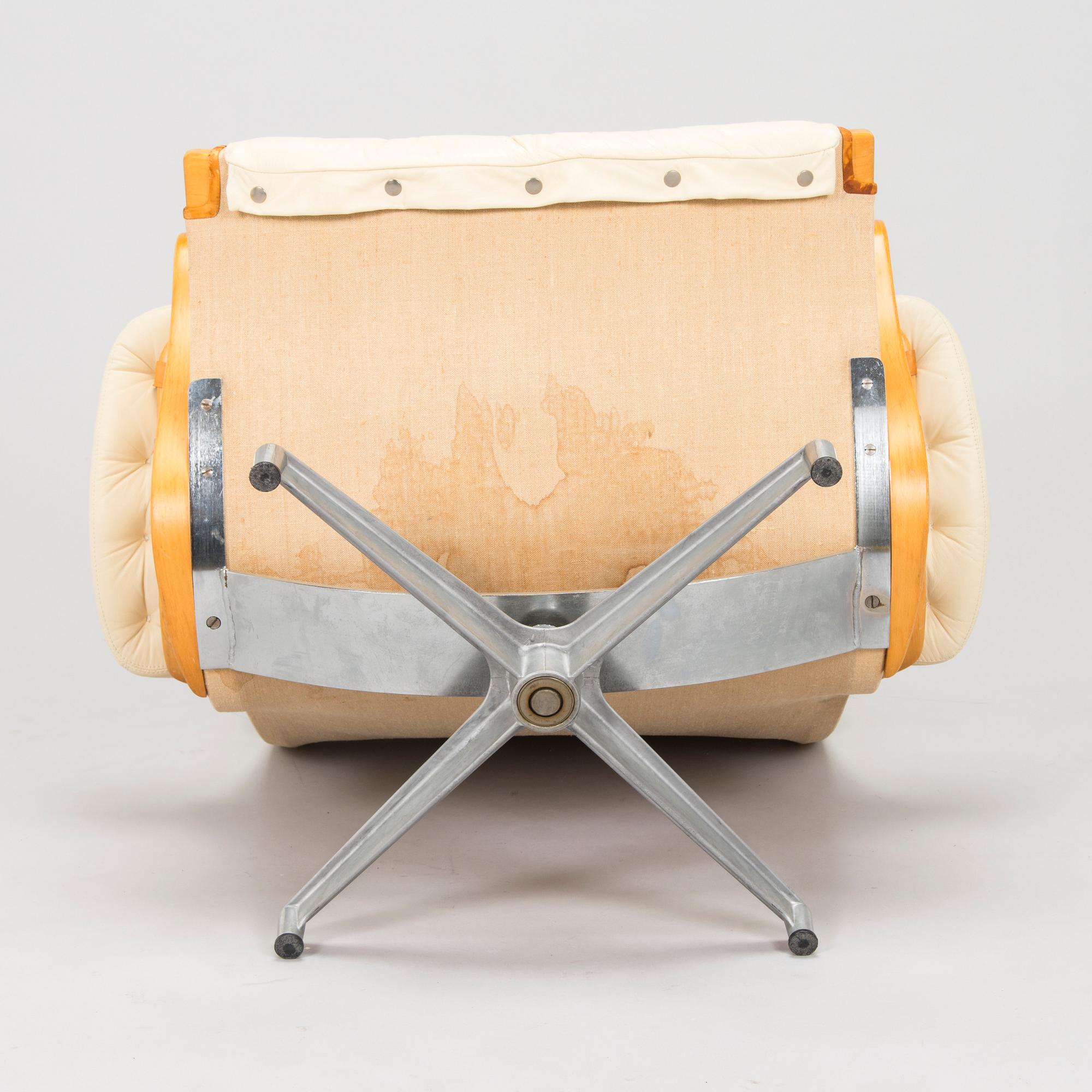 Bruno Mathsson, a 'Pernilla Roto' armchair, DUX, second half of the 20th century.