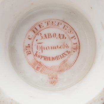 A Russian tea cup Kornilov Brothers, St. Petersburg 1840-1860.