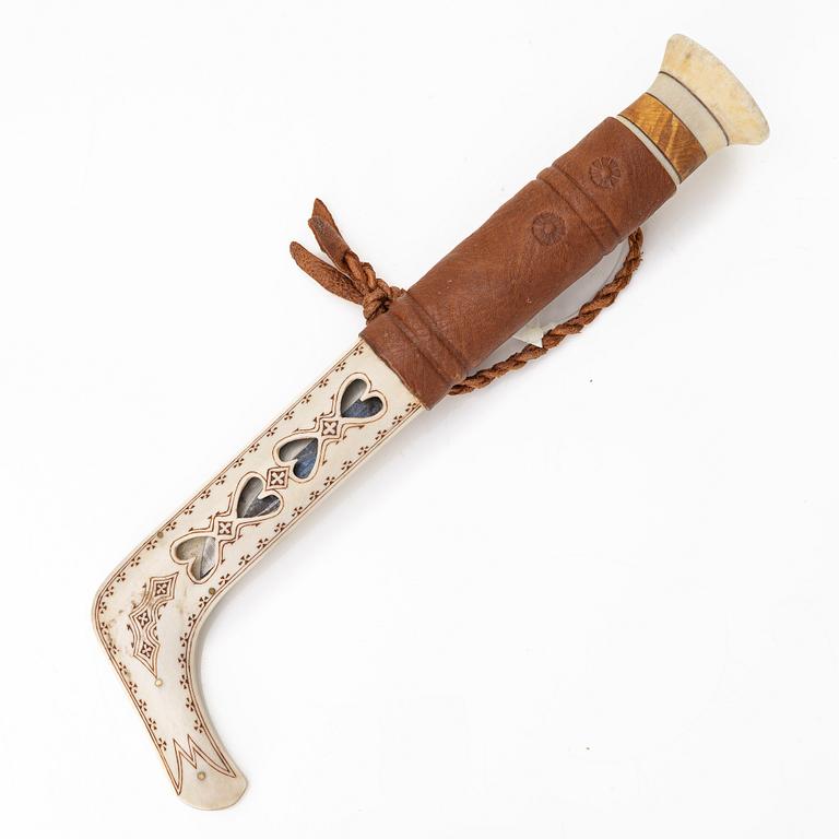 Bengt Olaf Unga, half-horn knife, signed.
