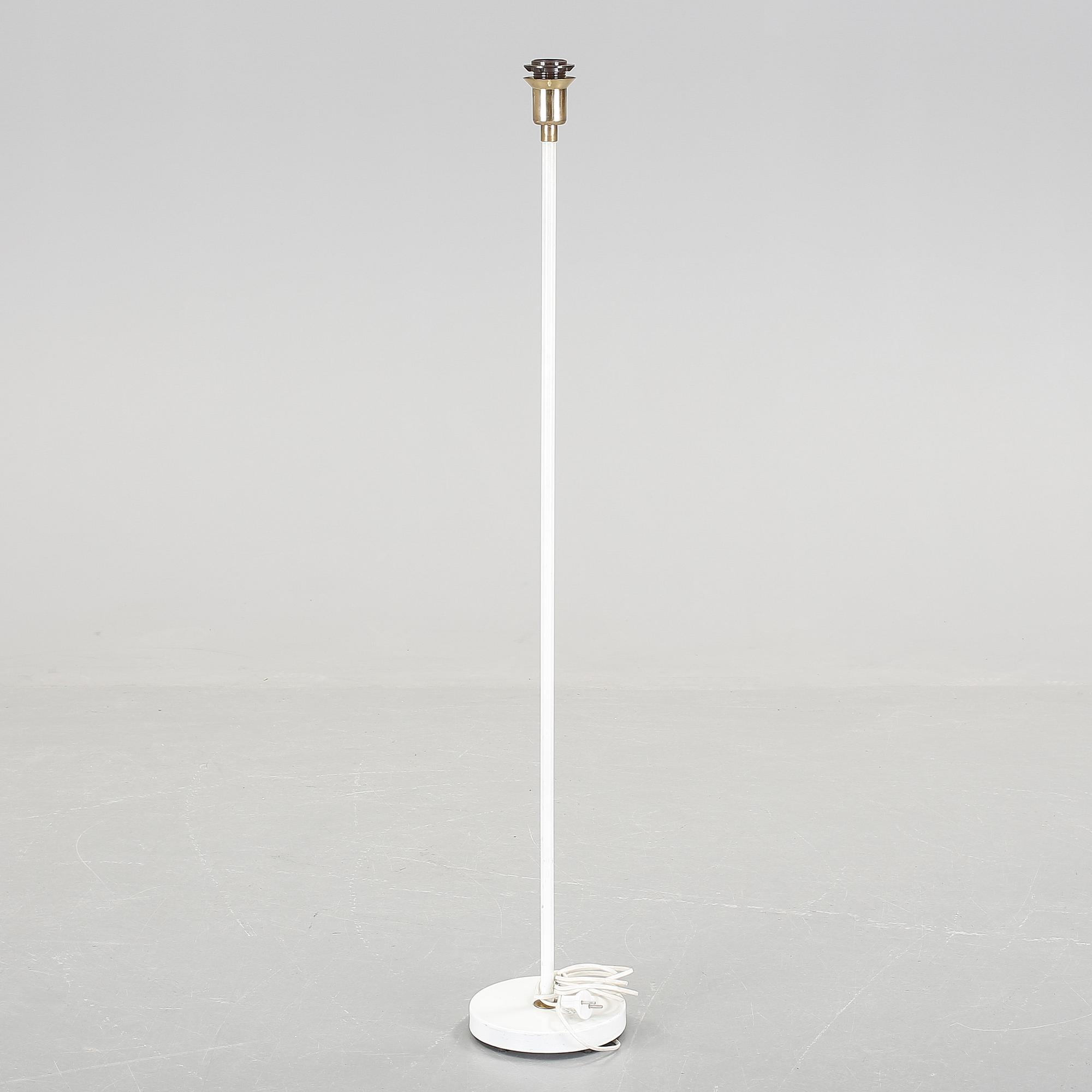 GOLVLAMPA, 1900-talets mitt.