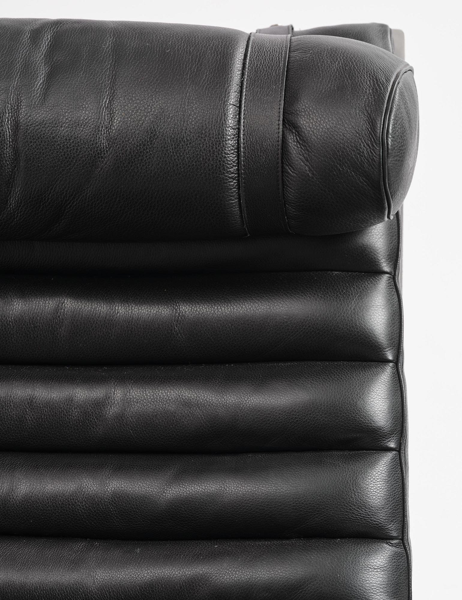 Arne Norell, an "Ari" armchair with ottoman, Norell Möbel, Aneby.