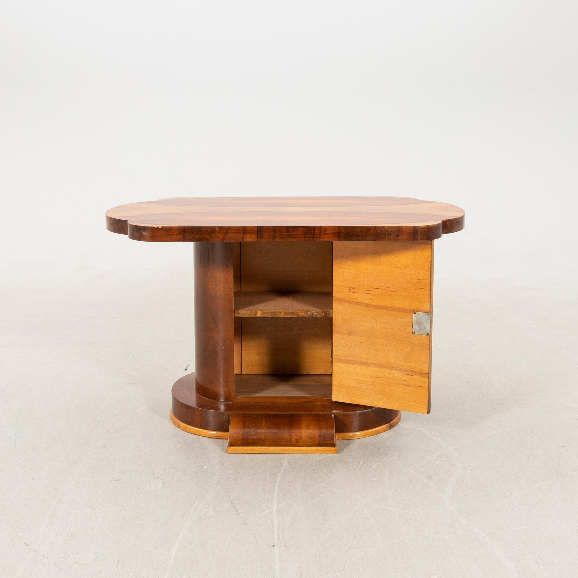Art Deco-style table, 20th century.