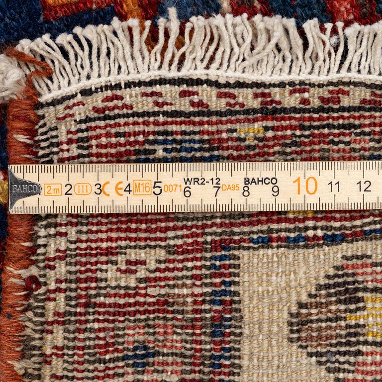 A semi-antique Baba Haydar carpet, Chahar Mahal and Bakhtiari region, West Persia, c. 297 x 156 cm.