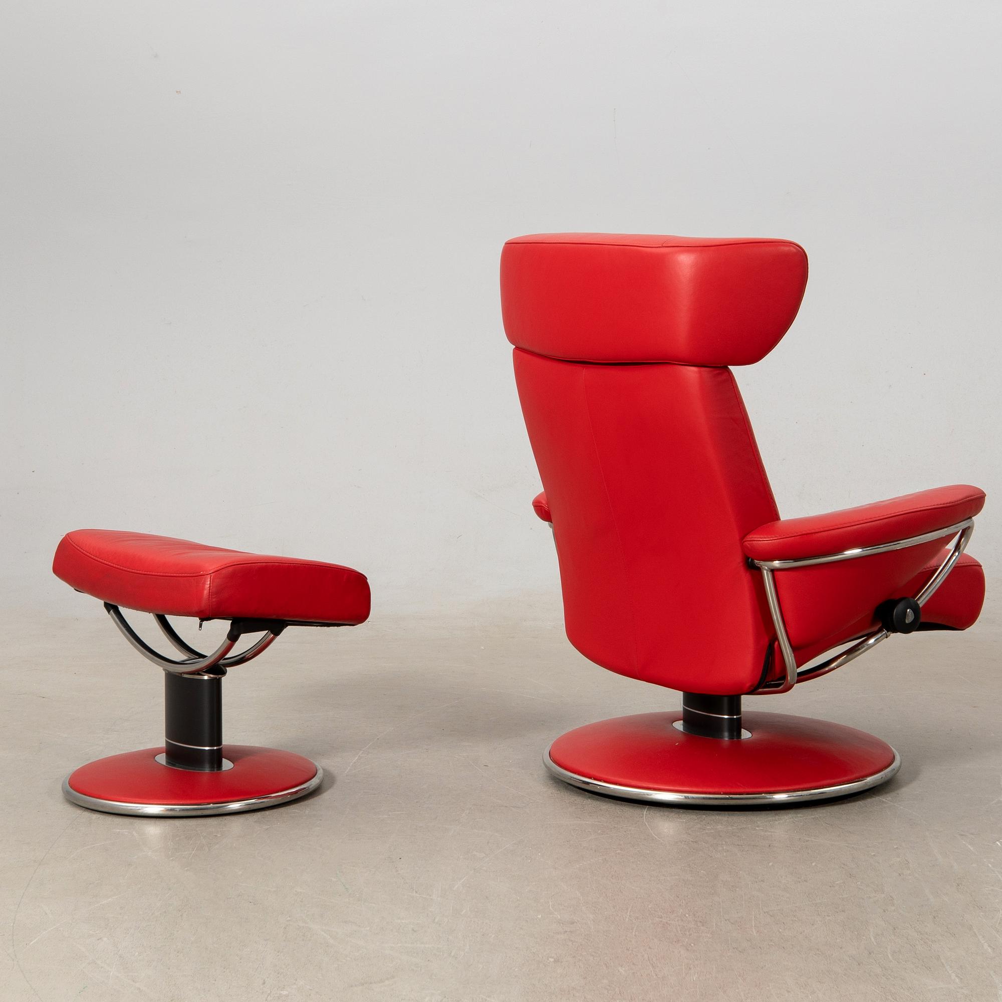 Fåtölj och fotpall "Stressless Jazz", Ekornes 2000-tal.