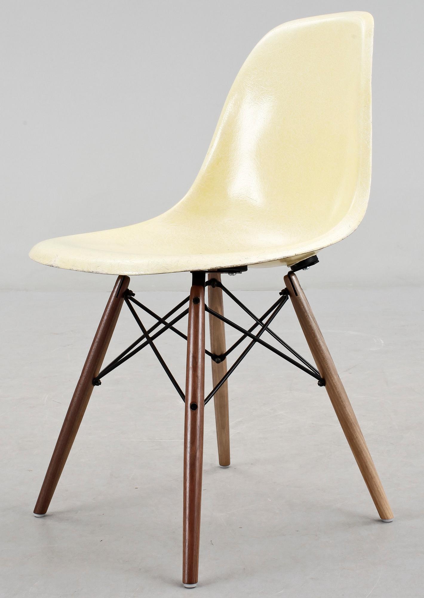 STOL, "DSW", Charles & Ray Eames, Herman Miller, USA, 1900-talets andra hälft.