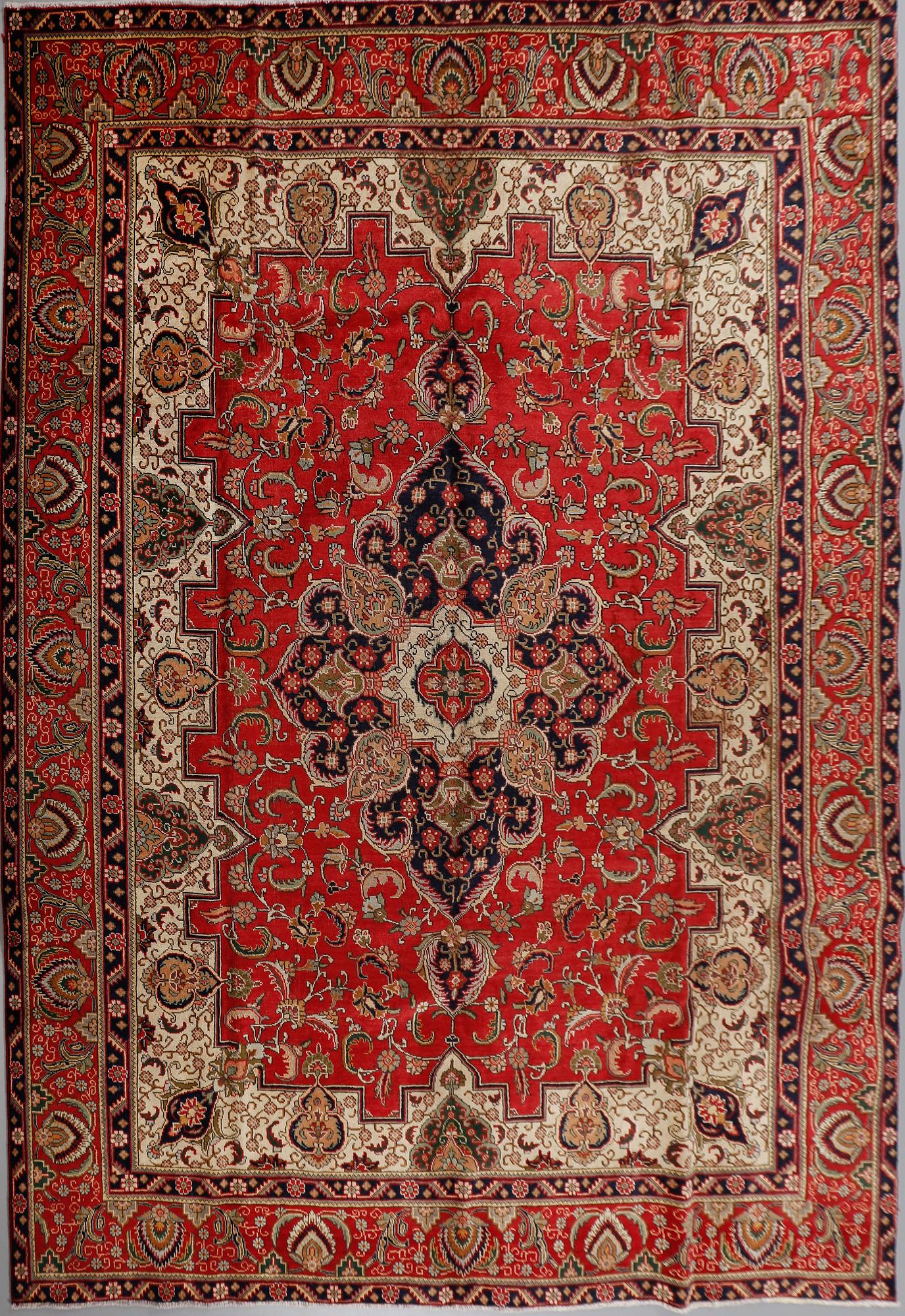 MATTA, Täbriz, old, 425x230 cm.