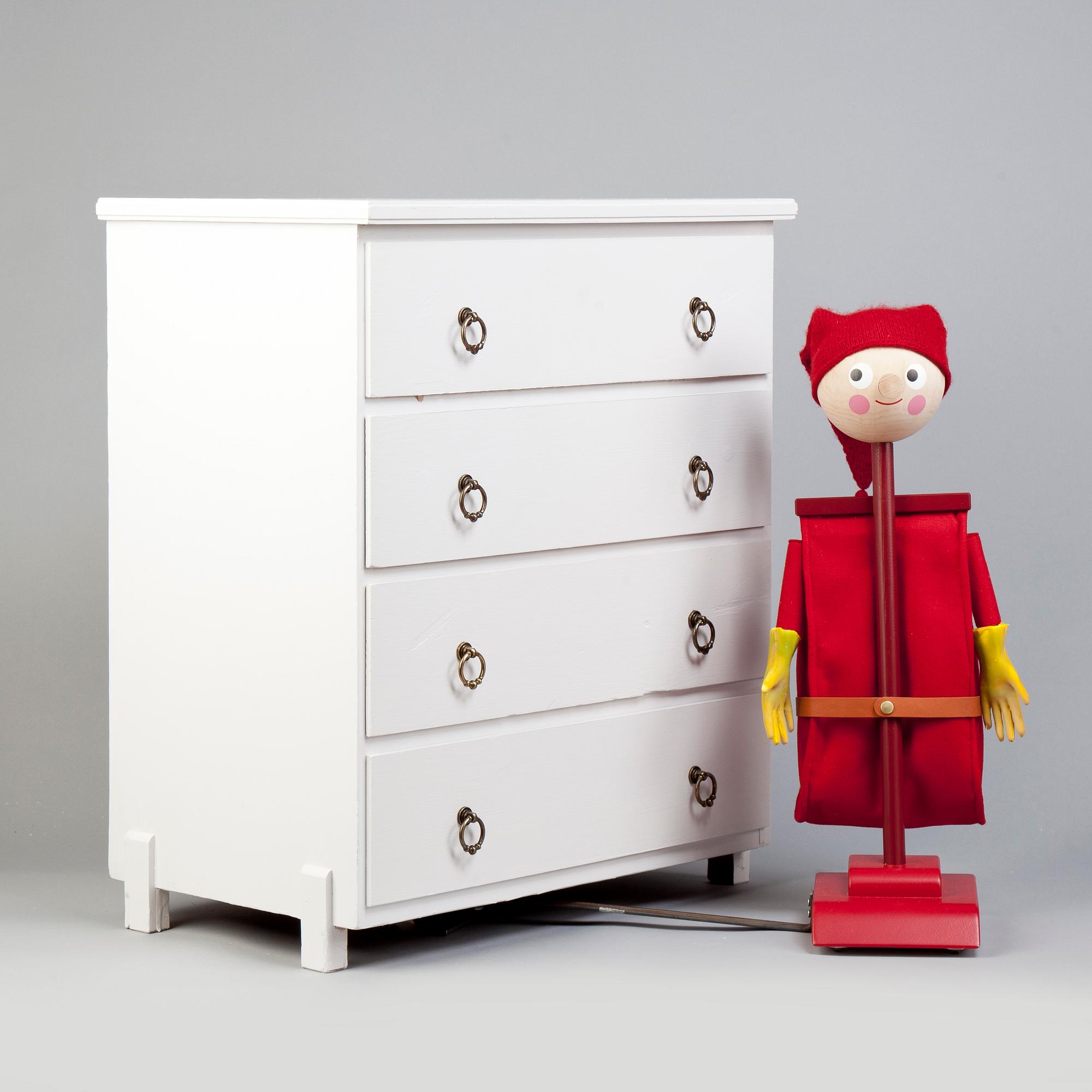 NISSE PEDANT MED BYRÅ, NK 2014, JoAnn Tan Studio.