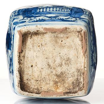 Kruka, porslin. Mingdynastin, Wanli (1572-1620).