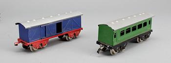 TÅGSET, 4 delar + räls. samt RÄLSBUSS "Autorail", Joustra + räls. 1900-talet första hälft.