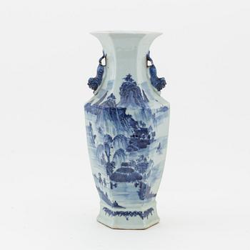 A Chinese blue and white vase. Late Qing dynasty.