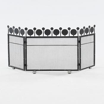 BRASSKYDD, järnsmide, 1900-talets andra hälft.