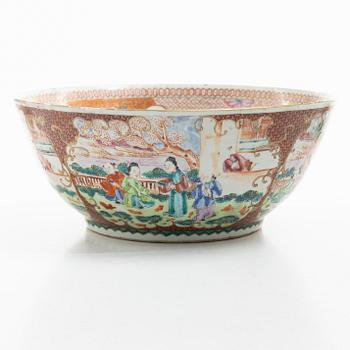 A famille rose punch bowl, Qing dynasty, 19th century.