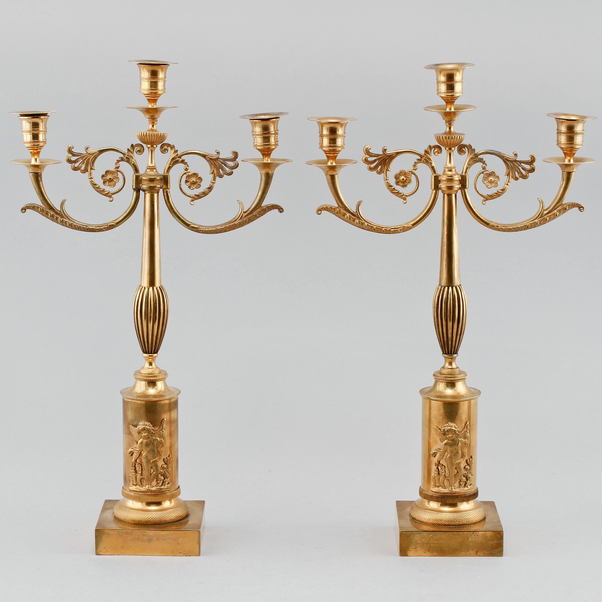 KANDELABRAR, ett par, empire, troligen Sverige, 1800-talets första hälft.
