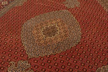 Carpet, Tabriz, approx. 352 x 252 cm.