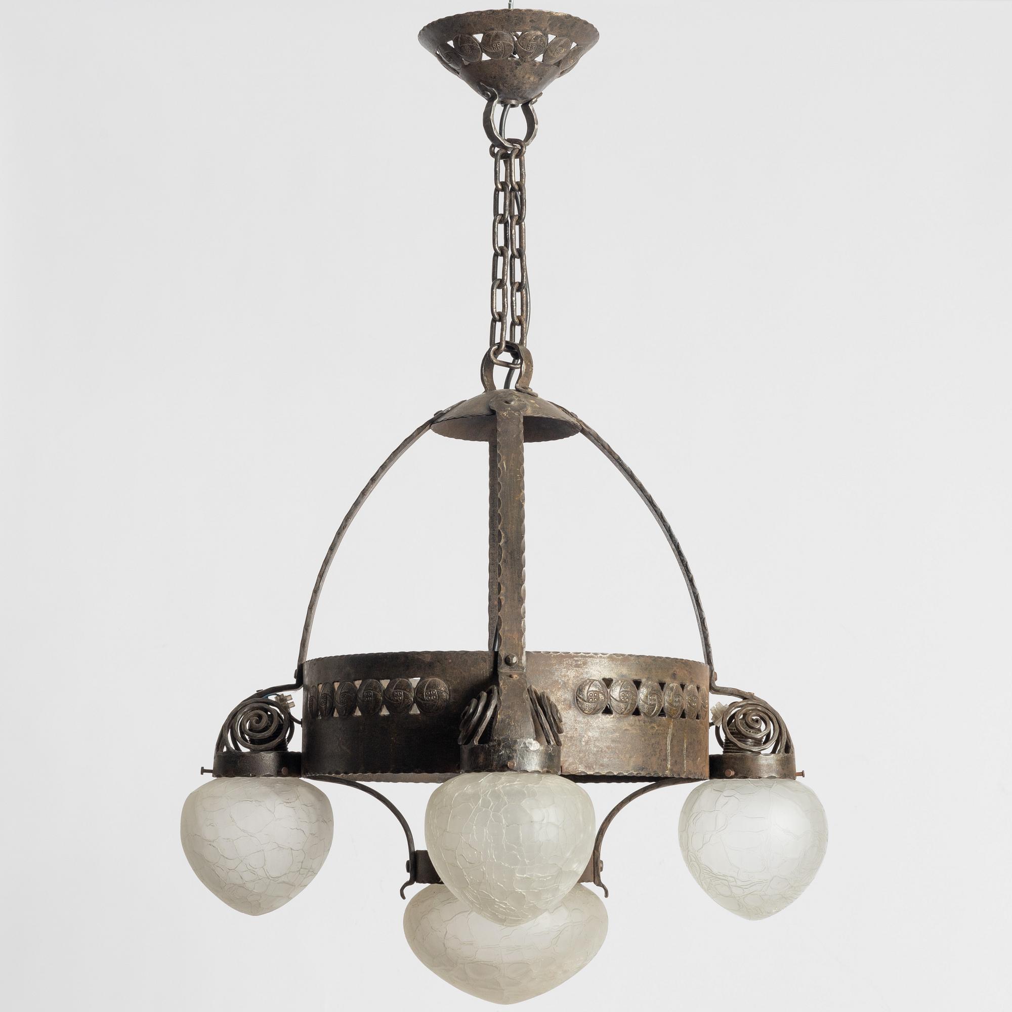 Taklampa, jugend, omkring år 1900.