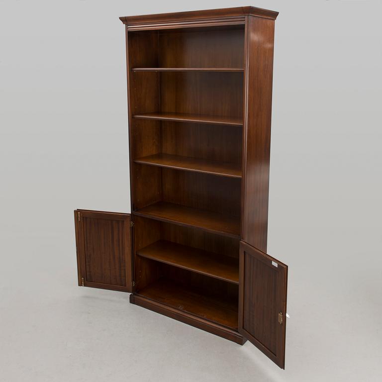 A 21st century book shelf for Selva Italy.