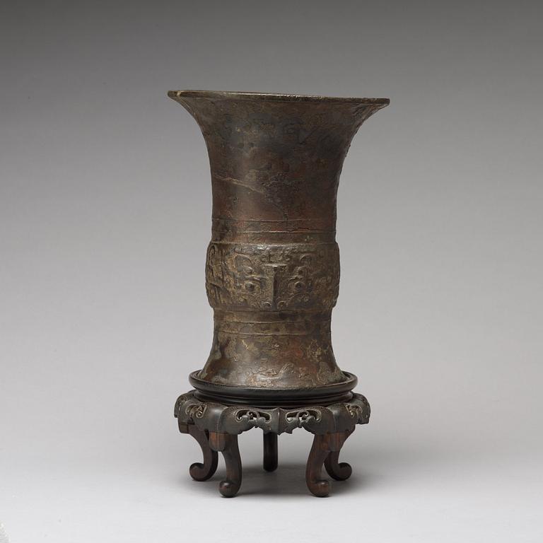 A bronze ritual wine vessel, Zun, presumably Han dynasty or older.