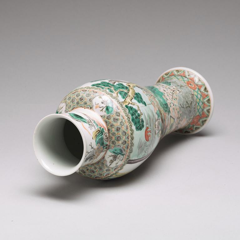 A famille verte baluster vase, Qing dynasty, 19th Century.