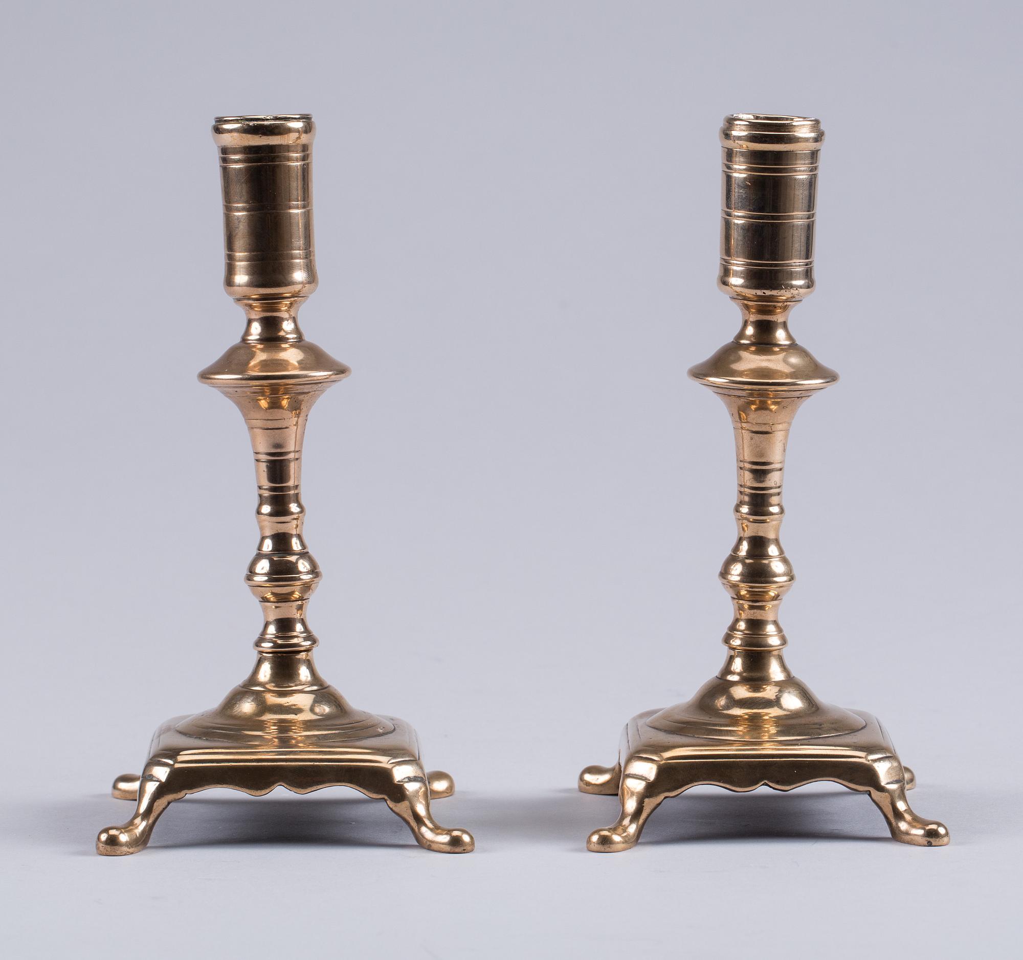 LJUSSTAKAR,  ett par senbarock.