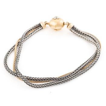 Ole Lyngaard, collier och armband silver och guld, med lås 18K guld med briljantslipade diamanter.