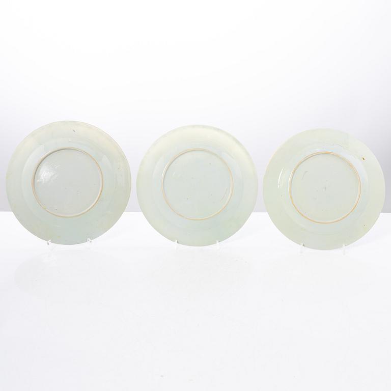 Tallrikar, sex stycken, porslin. Qingdynastin, 1700-tal.