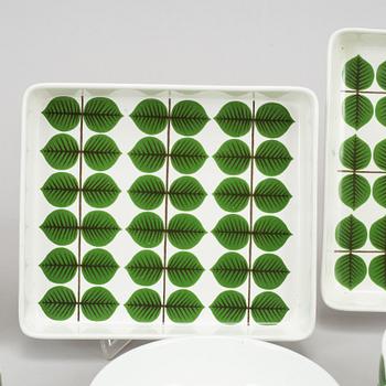 Stig Lindberg, mat- och teservis, porslin, 46 delar, "Berså"
Gustavsberg.