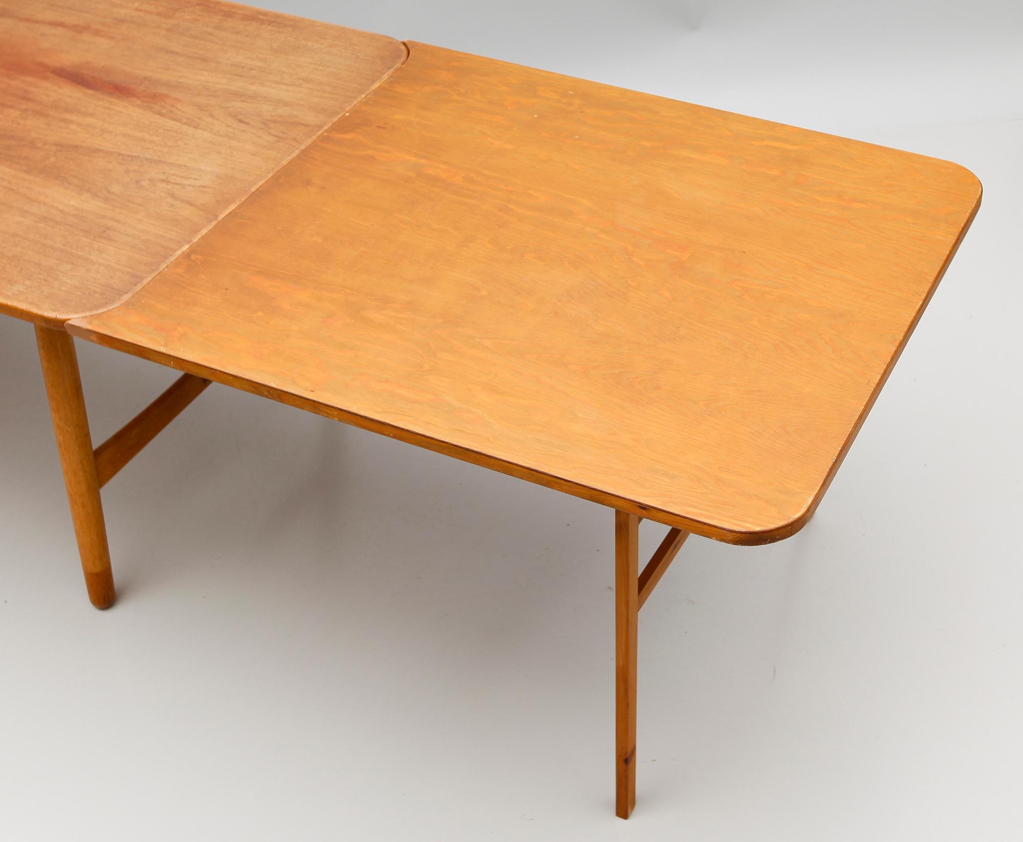BORD, "Hunting table", Börge Mogensen, Søborg Møbelfabrik, Danmark, 1950-tal.