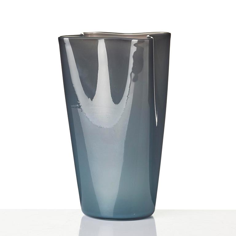 Paolo Venini, vas, "Opalino", modell 6225, glas, Venini, Murano, Italien, 1950-tal.