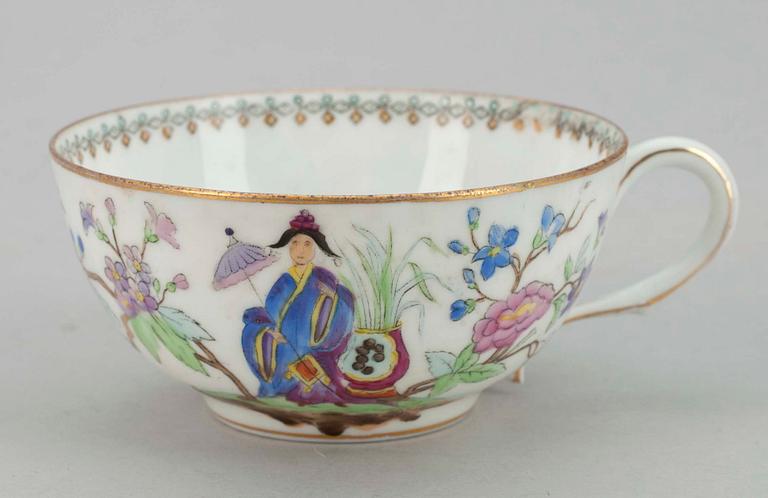 KAFFEKOPP, porslin, Kuznetsov, Ryssland 1800-talets slut.