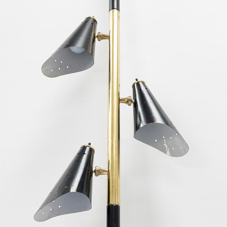 A mid 20th century floor lamp.