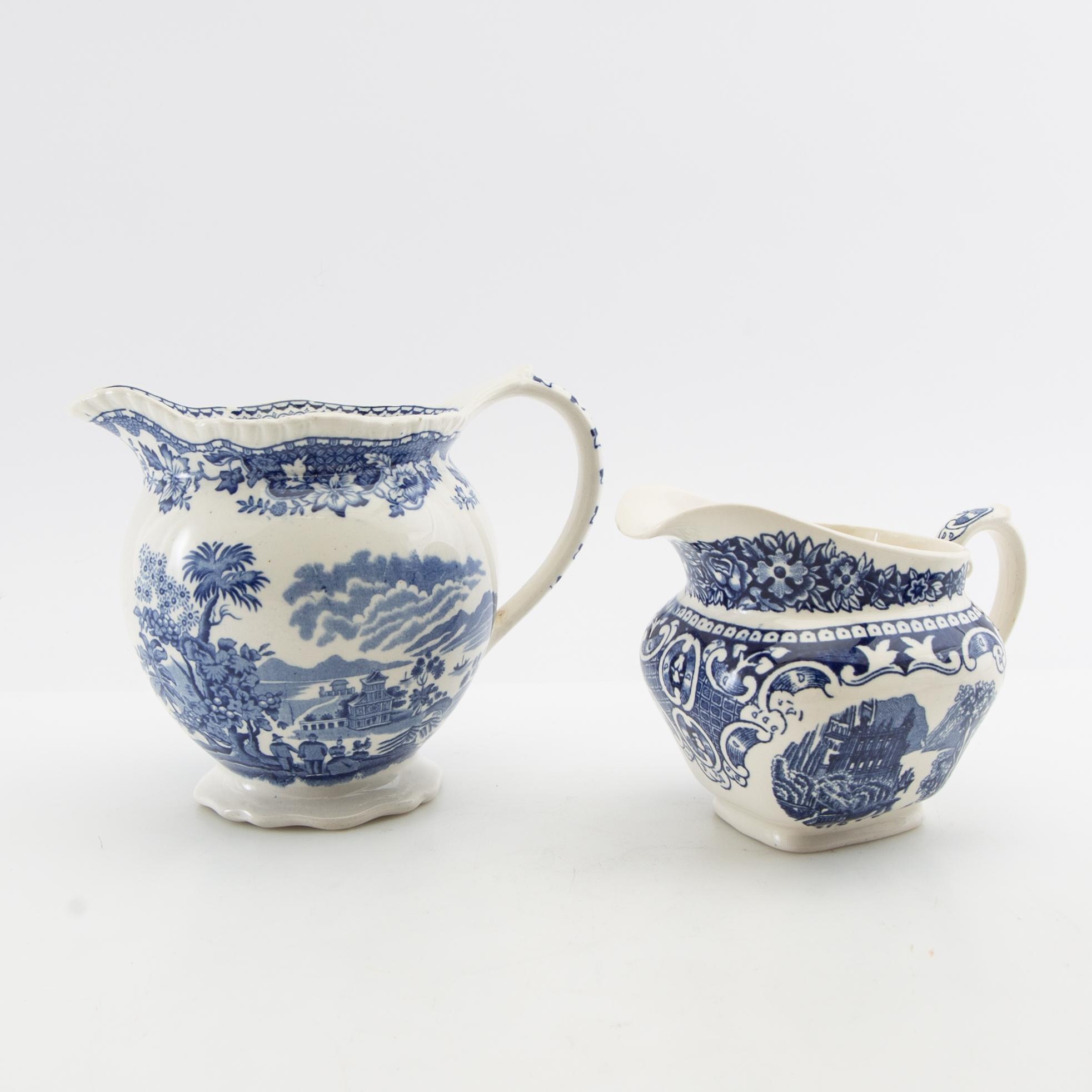 Servisdelar 5 st England 1900-talets första hälft flintgods.