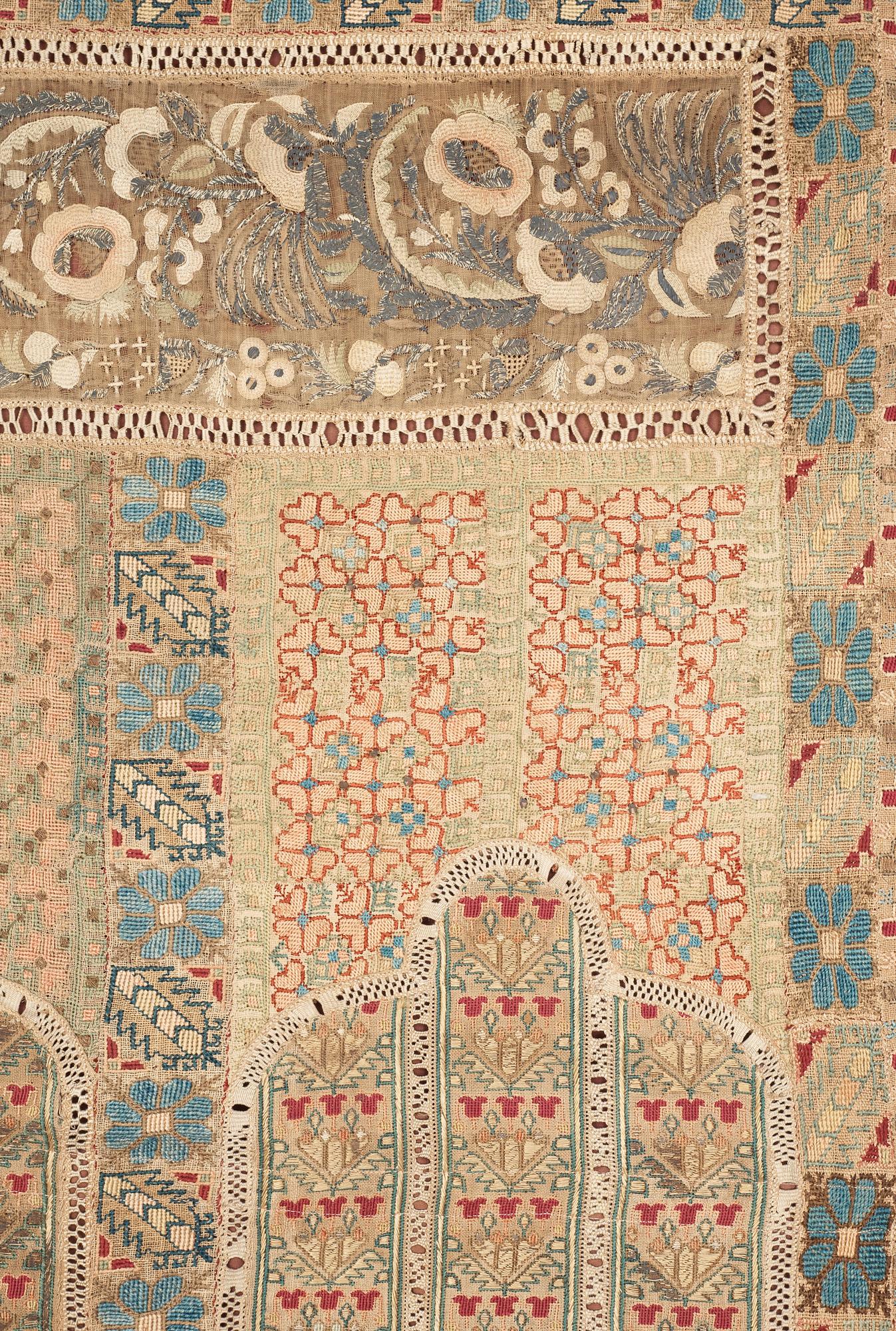 ANTIQUE OTTOMAN EMBROIDERY. 153 x 107 cm.
