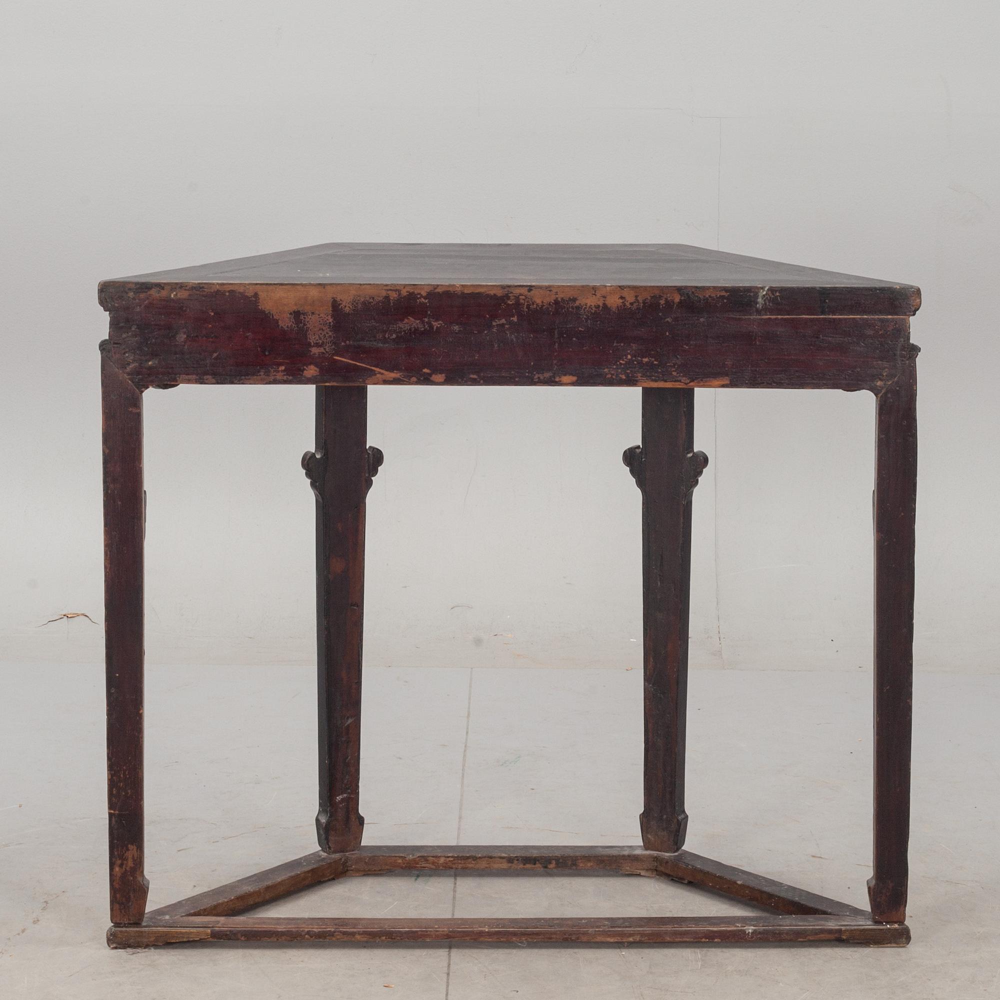 KONSOLBORD, Kina, 18/1900-tal.