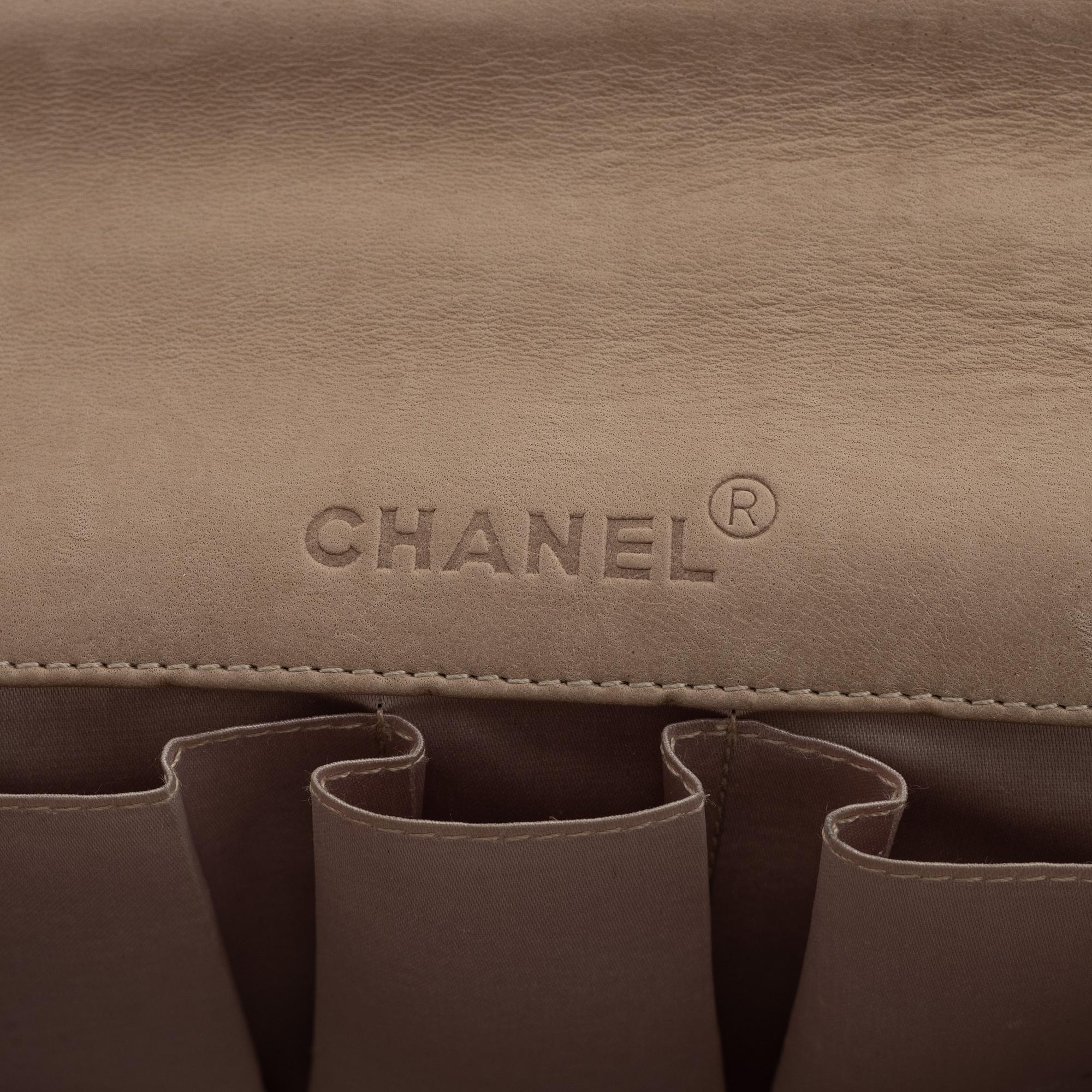 Chanel, väska, "East West flap bag". 2000-2002.