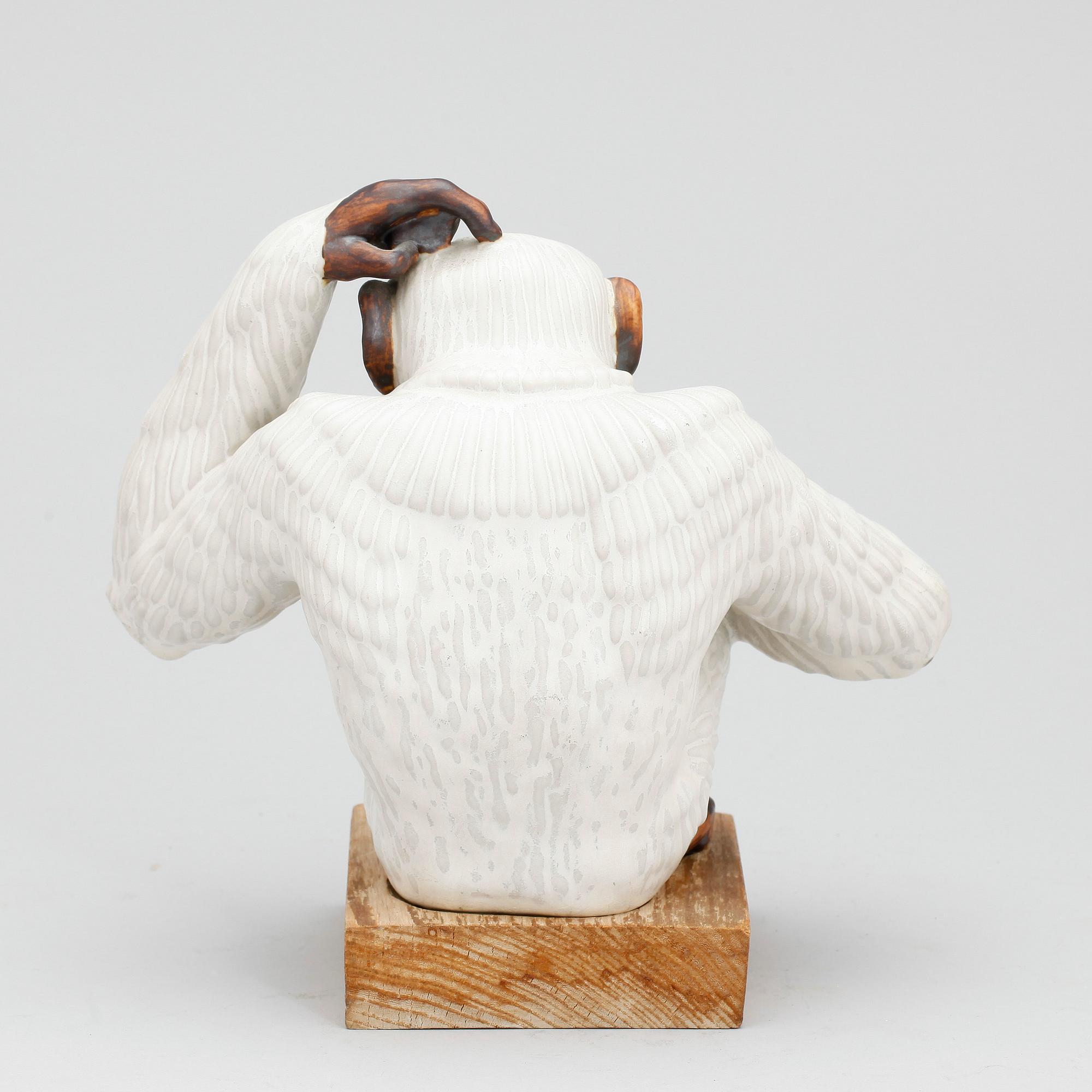 FIGURIN, stengods, Gunnar Nylund, Rörstrand.