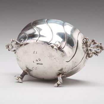 Petter Åkerman, konfektskål, silver, Stockholm
1769, rokoko.