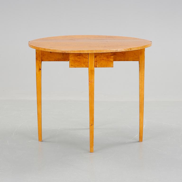FÄLLBORD, 1800-tal.